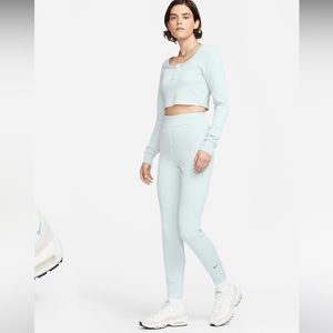 NIKE Sportswear Everyday Waffle Knit High Waist Leggings